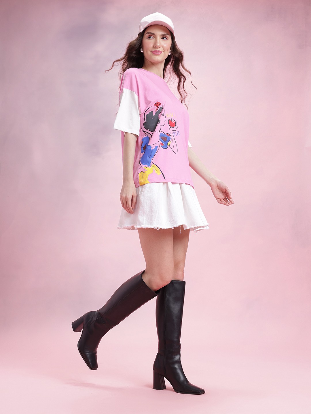 

DressBerry Snow White Print Drop-Sleeves Pure Cotton Oversized T-shirt, Pink