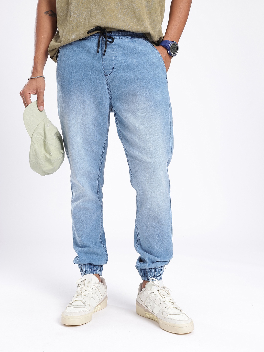 

glitchez Men Urban Heart Vibes Printed Light Fade Stretchable Denim Jogger, Blue