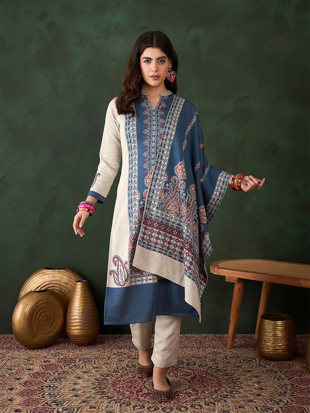 

Sangria Floral Woven Design Winter Kurta & Trousers With Dupatta, Off white