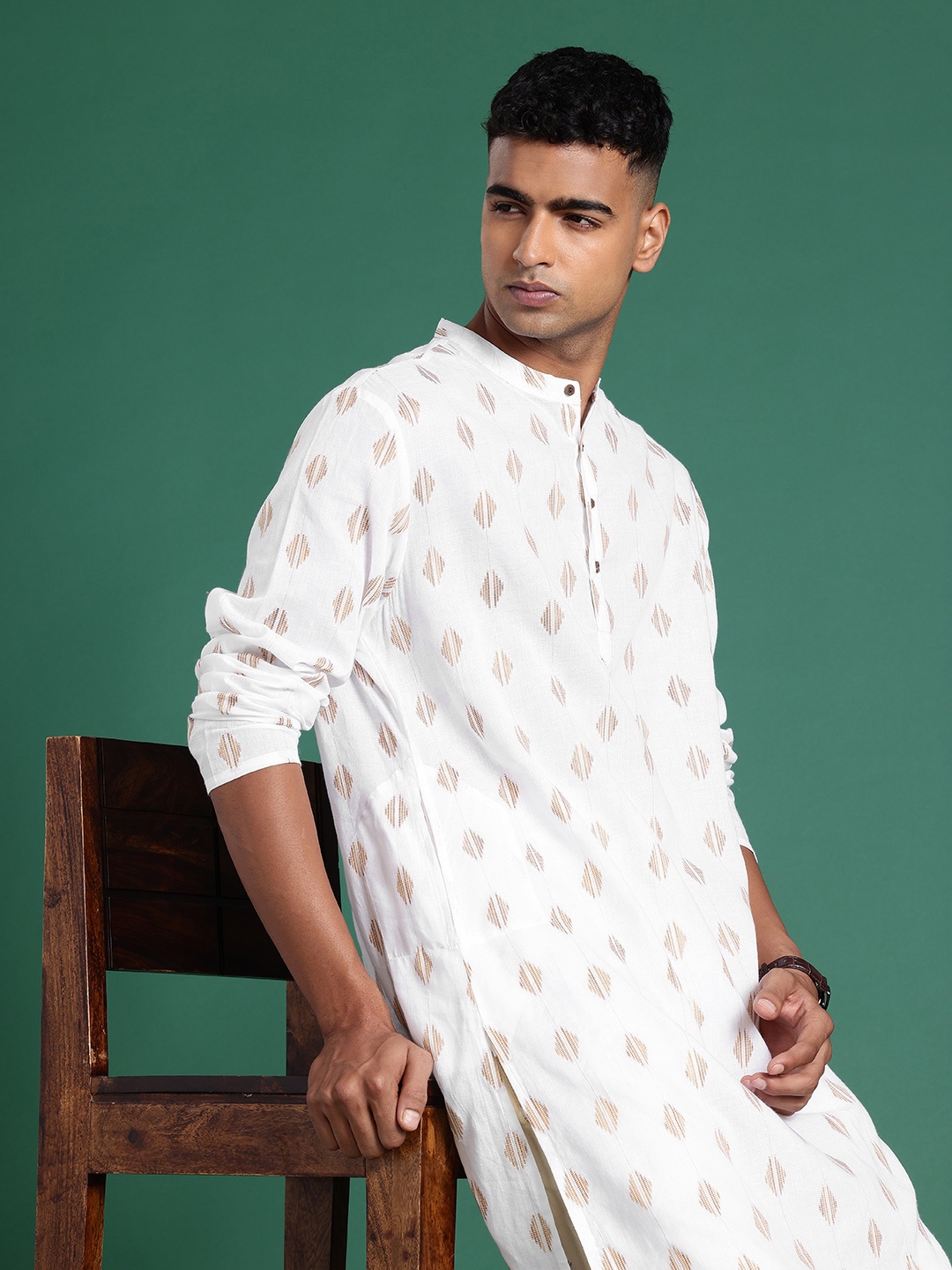 

Sangria Geometric Woven Design Band Collar Pure Cotton Straight Kurta, White