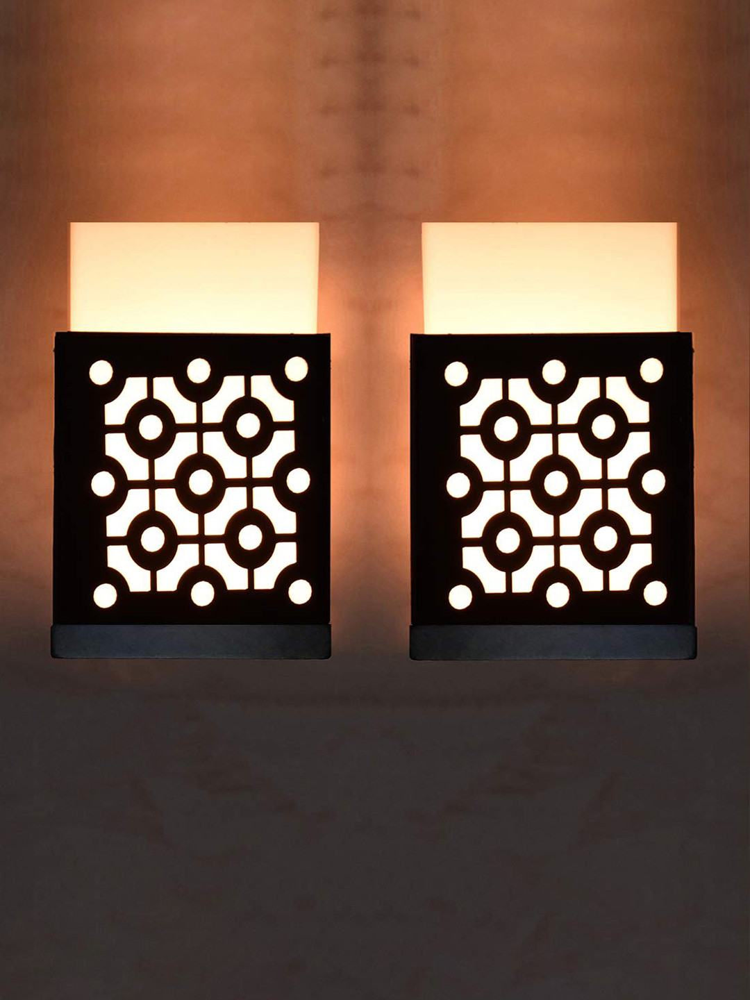 

Gojeeva Black 2 Pieces Wooden Square Shaped Wall Lamps