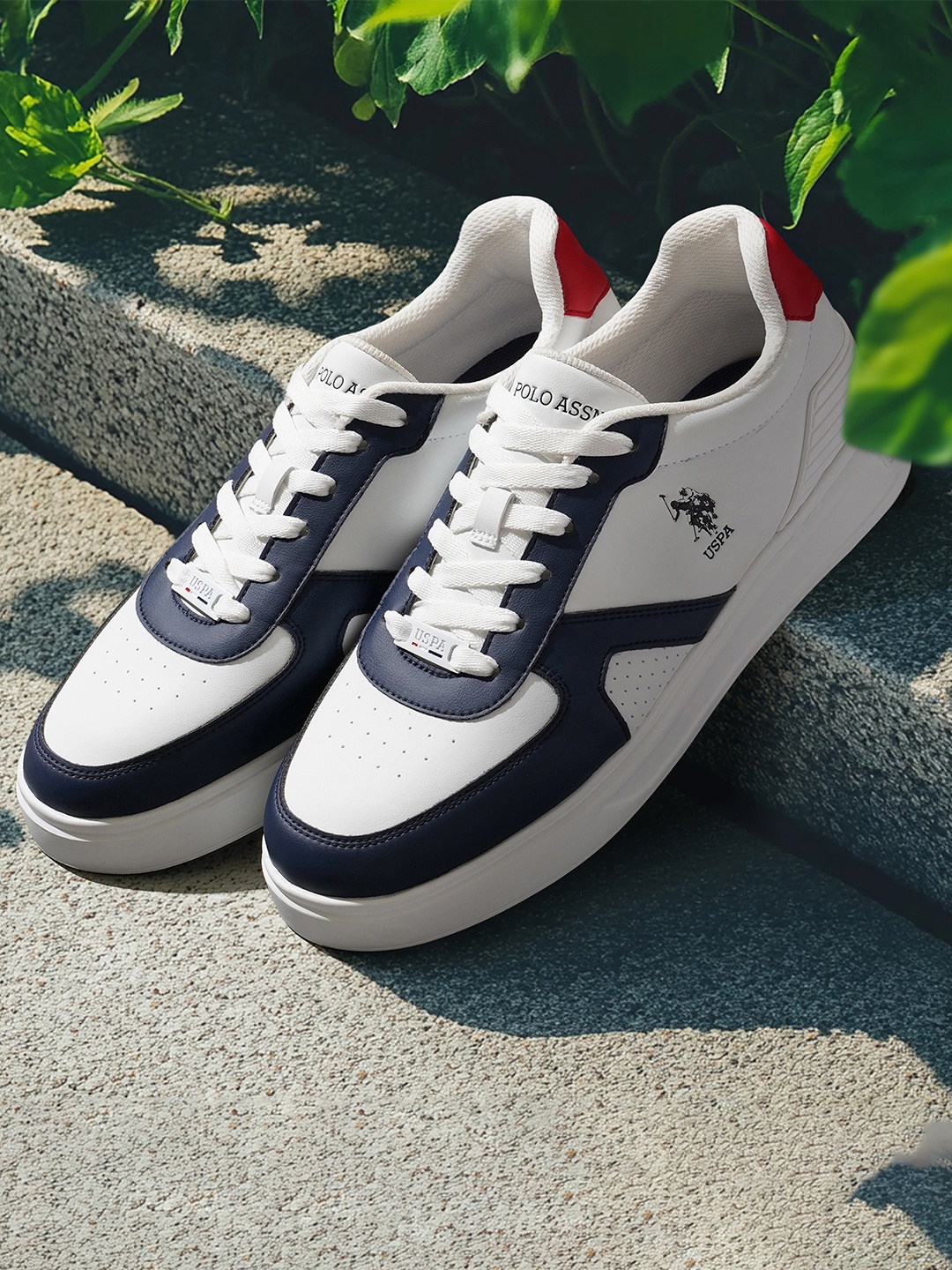 

U.S. Polo Assn. Men Solid PU Sneakers, Navy blue
