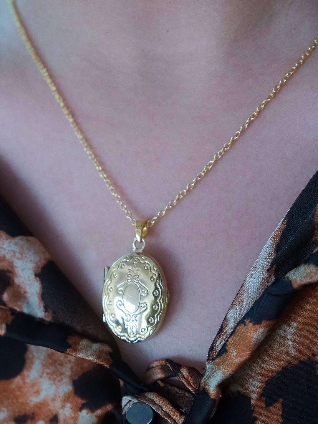 

Anushka Jain Jewellery 925 Sterling Silver Gold Plated Pendant With Chain