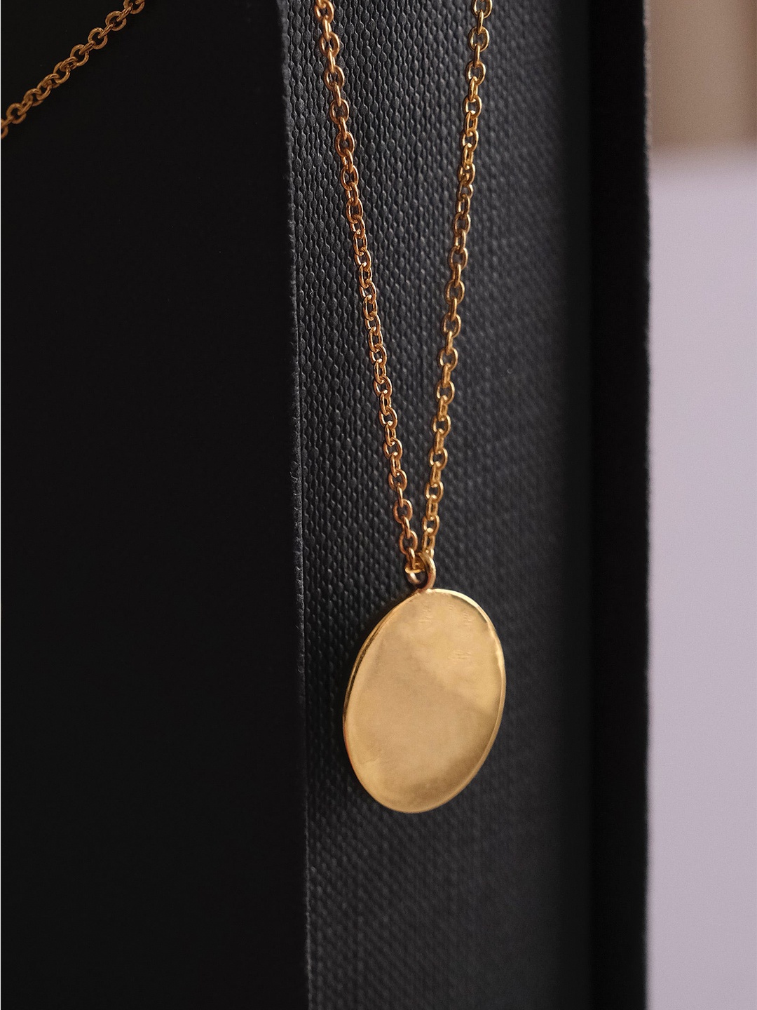 

Anushka Jain Jewellery 925 Sterling Silver Gold Plated Pendant With Chain