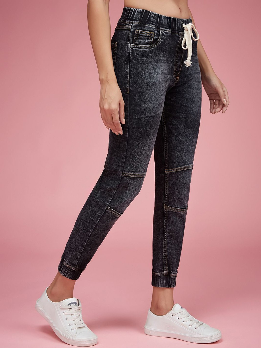 

Miss Chase Women Cotton Relaxed Fit Heavy Fade Stretchable Jeans, Black