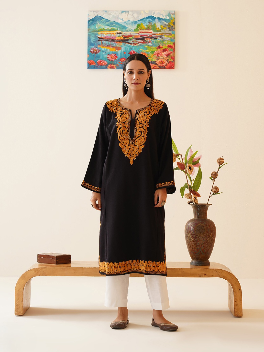 Kashmir Box Aari Embroidered Cashmilon Winter Kashmiri Phiran, Black