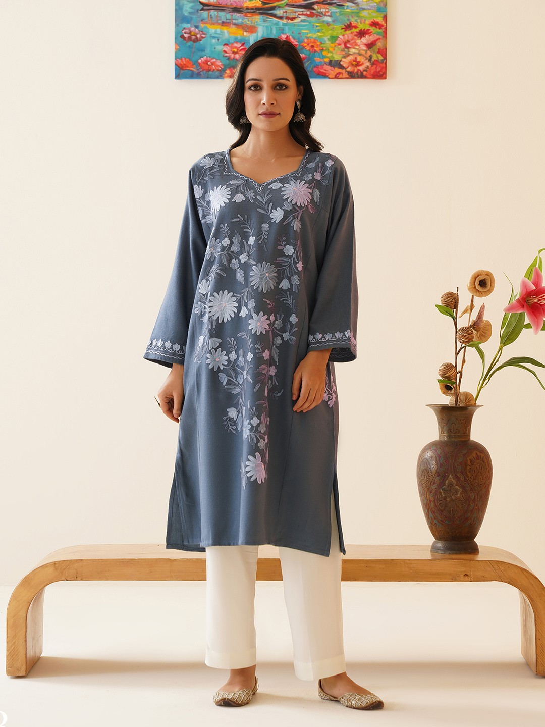 

Kashmir Box Aari Embroidered Cashmilon Kashmiri Phiran, Grey