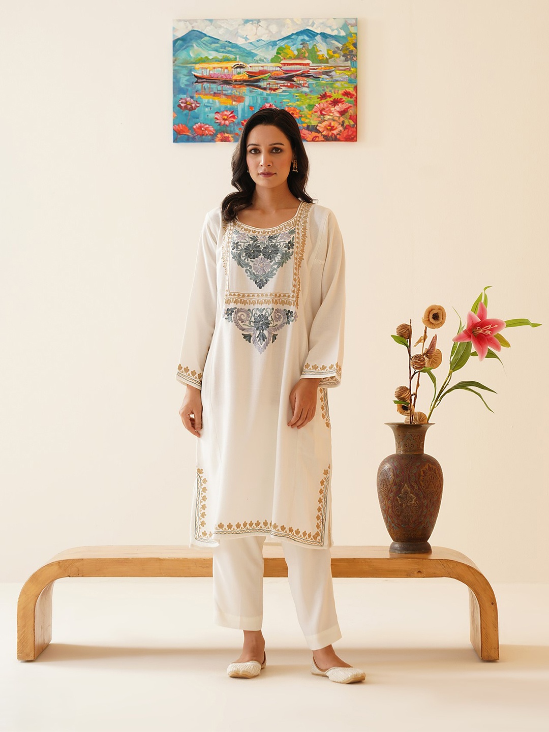 

Kashmir Box Kashmiri Aari Embroidered Cashmilon Winter Kashmiri Phiran, Cream
