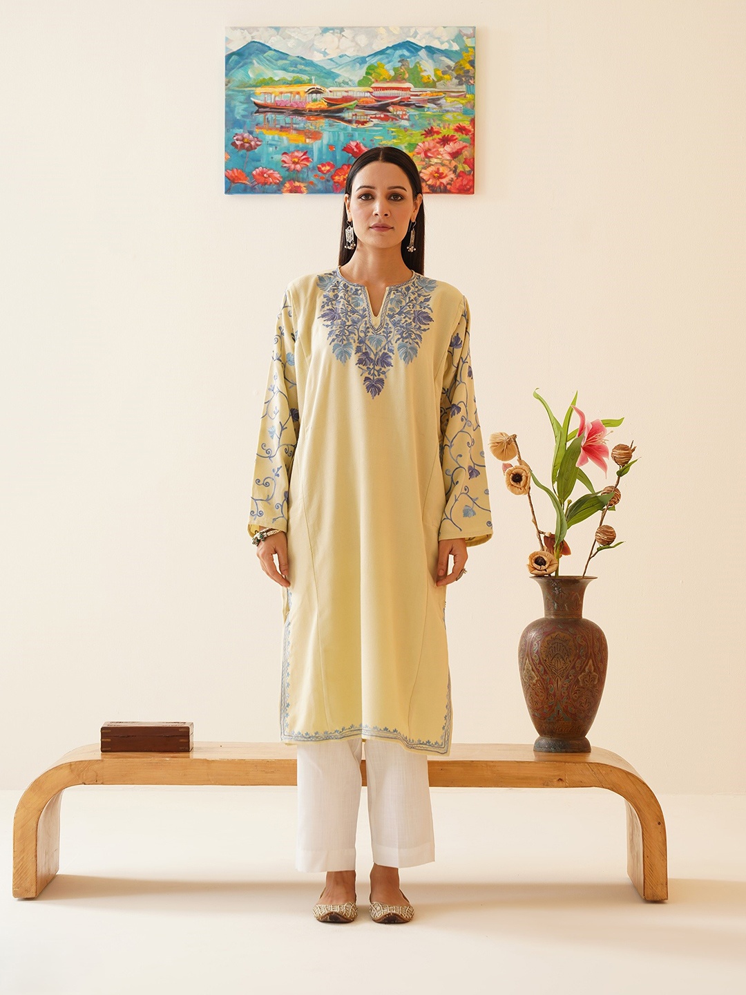 Kashmir Box Chinar Aari Embroidered Cashmilon Winter Kashmiri Phiran, Cream