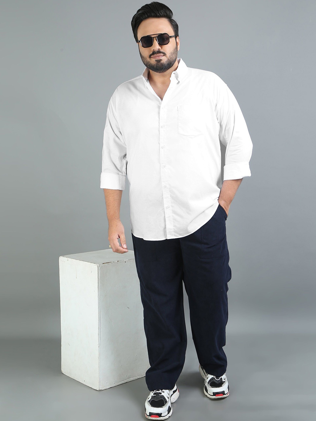 

HOUSE OF MAHNOTS Men Comfort Button-Down Collar Solid Cotton Casual Shirt, White