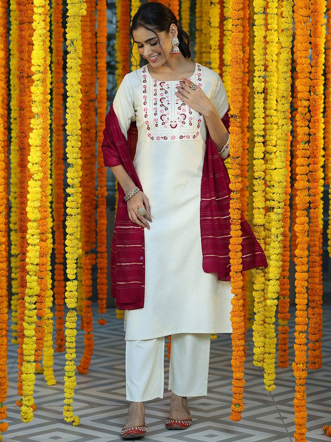 

Libas Floral Yoke Design Sequinned Straight Kurta with Trousers & Dupatta, Off white