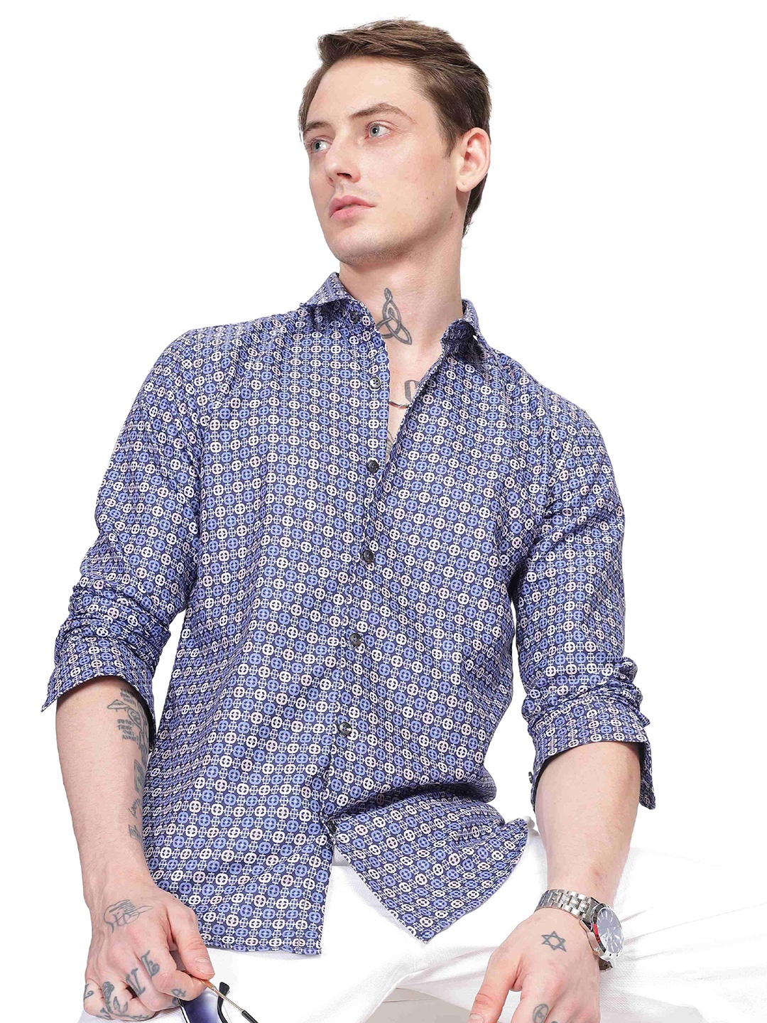 

ilyzly Men Geometric Printed Standard Tailored Fit Pure Cotton Casual Shirt, Purple