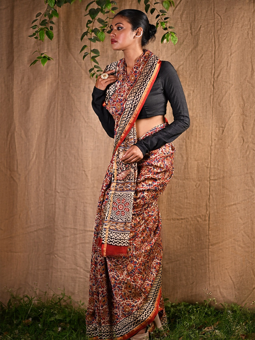 

Unnati Silks Bagh Silk Cotton Handloom Chanderi Saree, Red