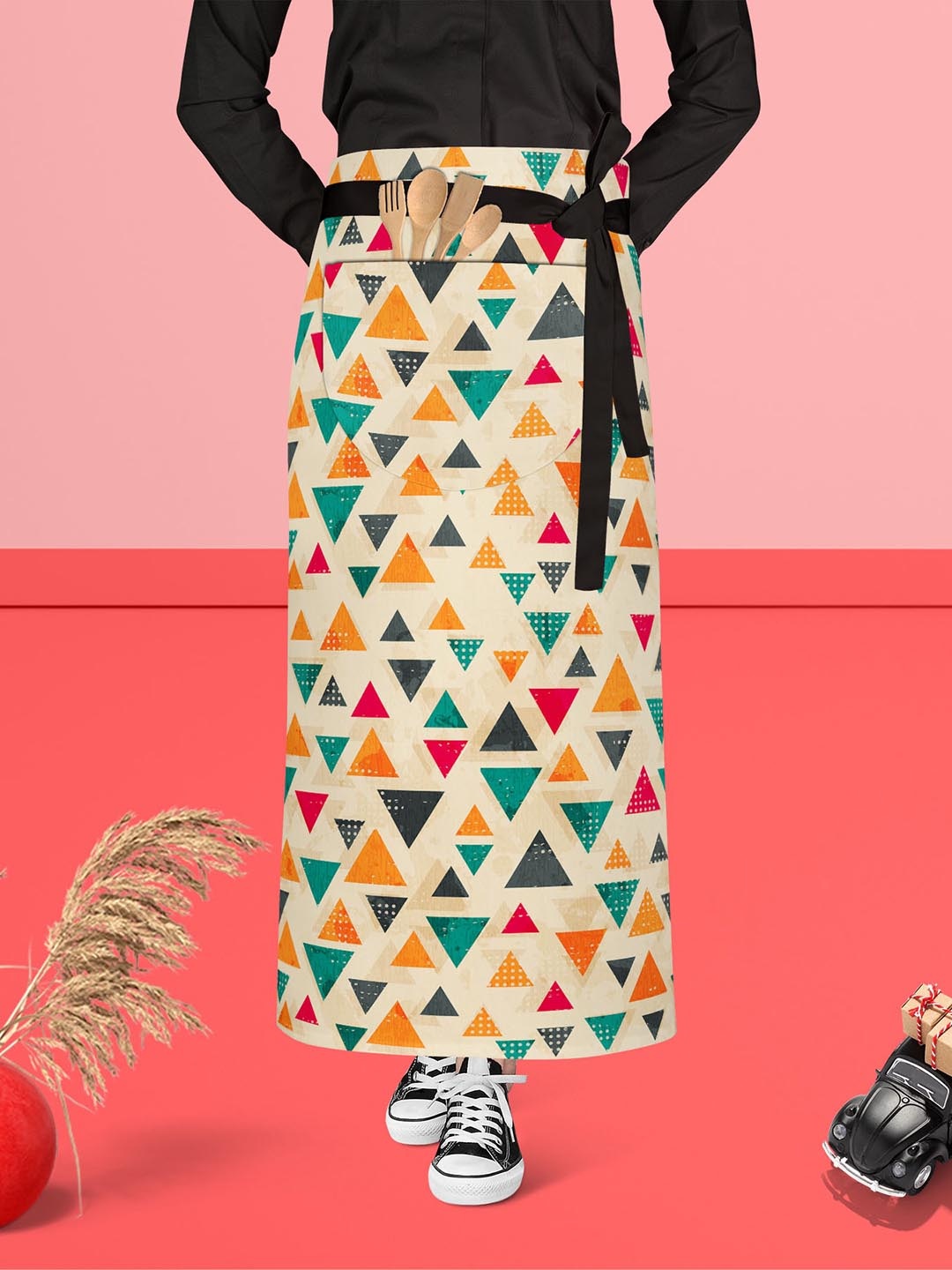

ArtzFolio Black & Beige Printed Cotton Waist Apron
