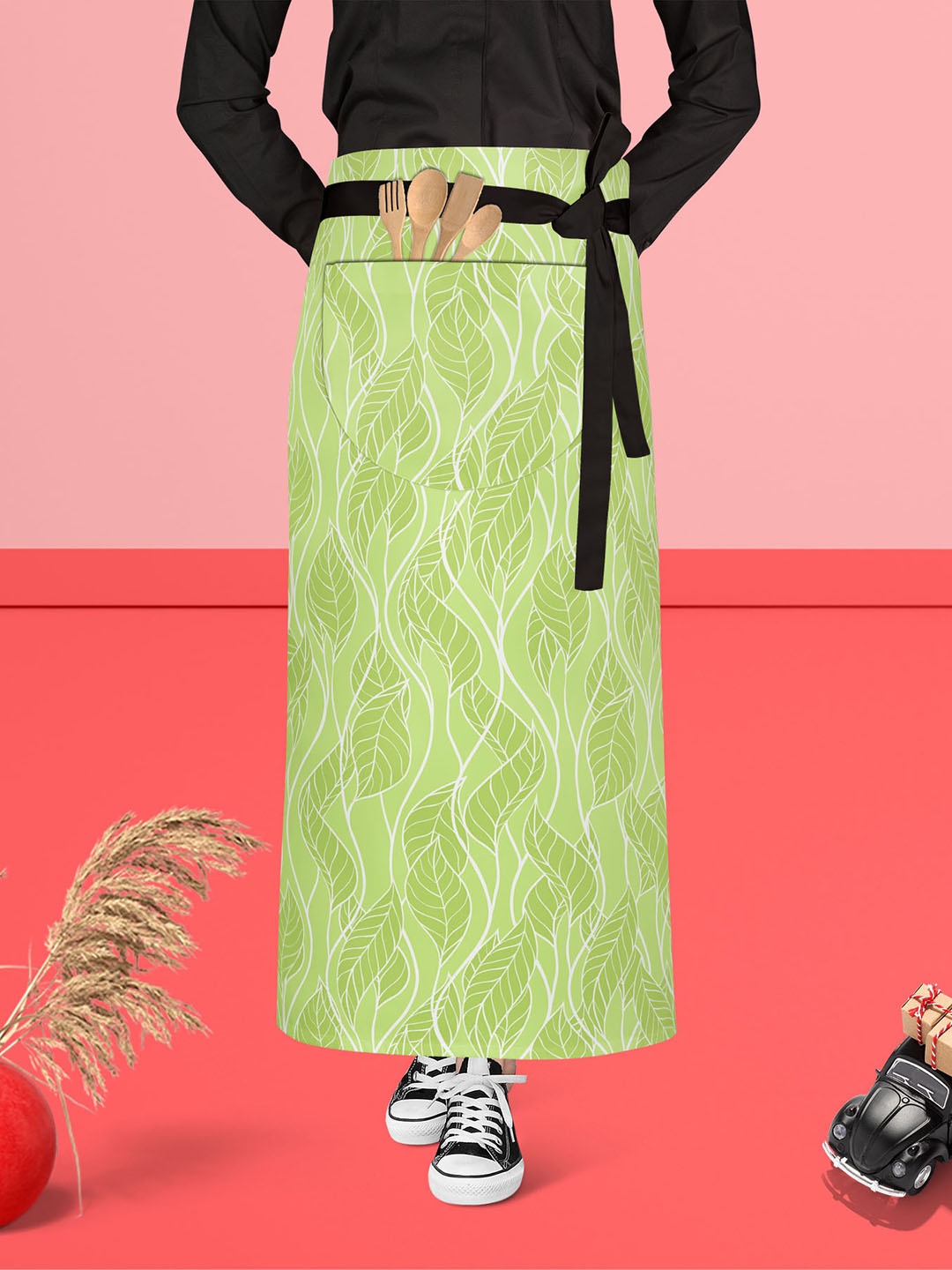 

ArtzFolio Black & Green Printed Cotton Waist Apron