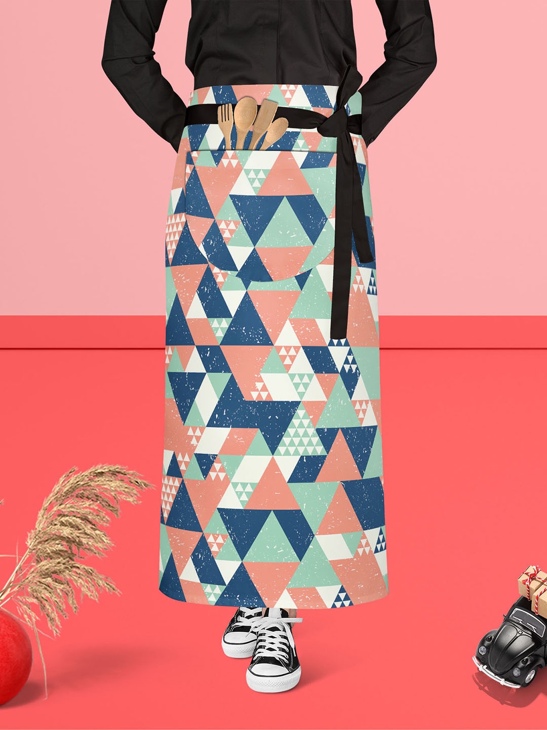 

ArtzFolio White & Blue Printed Cotton Waist Apron