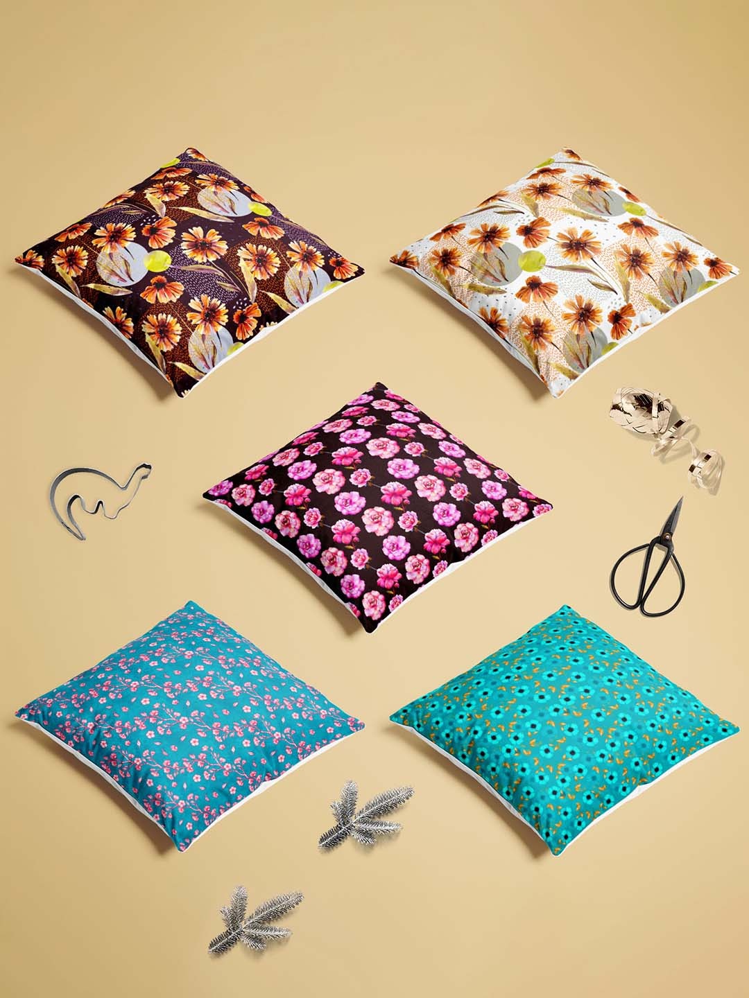 

ArtzFolio Multicoloured Set of 5 Square Cushion Covers, Multi