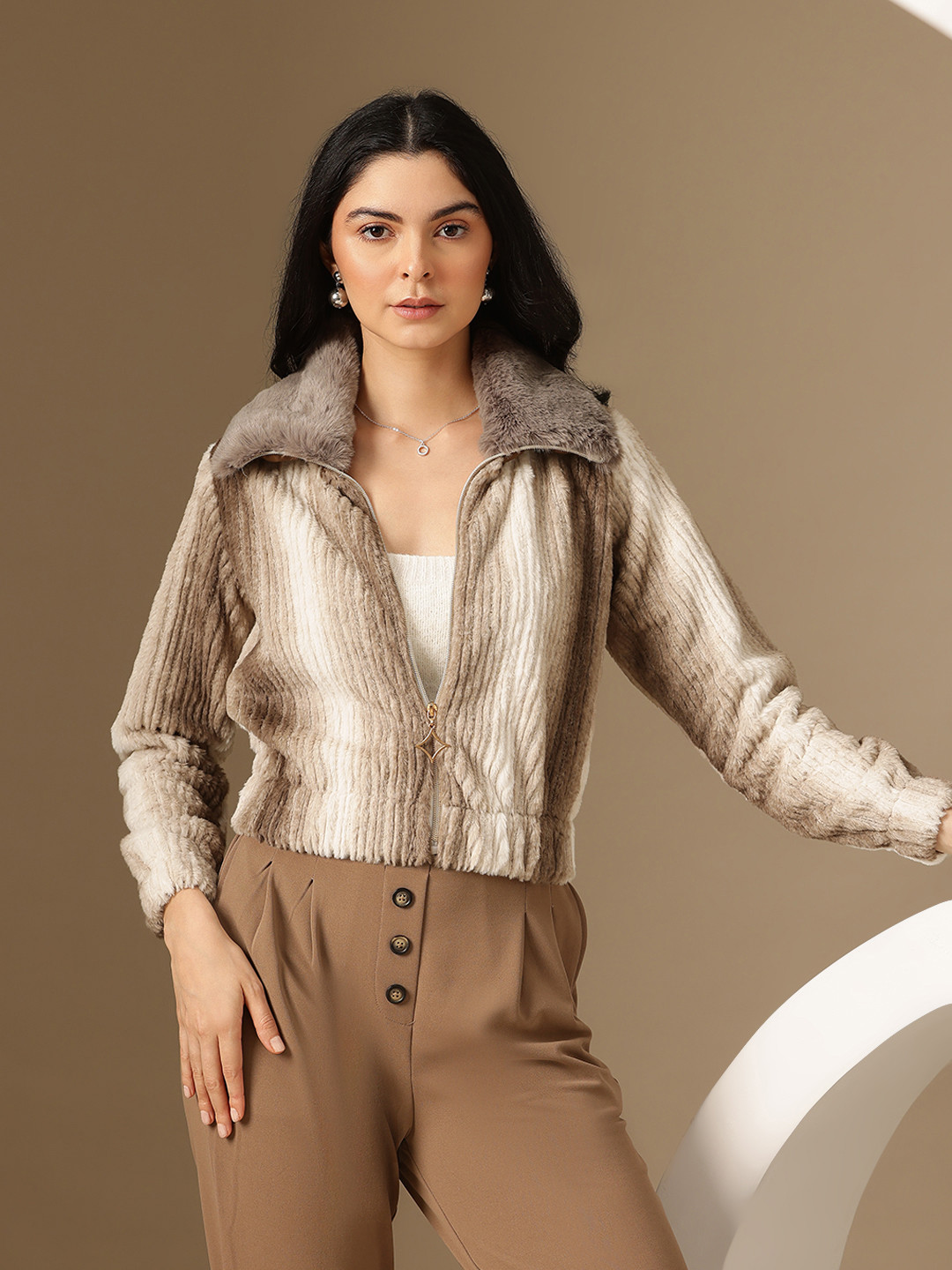 

Chemistry Lightweight Woollen Fur Crop Jacket, Brown