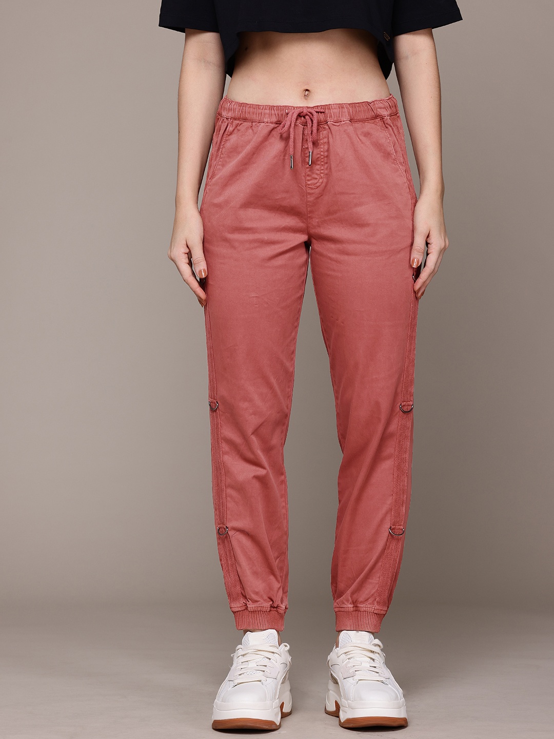 

The Roadster Lifestyle Co. Women Jogger Trousers, Rust