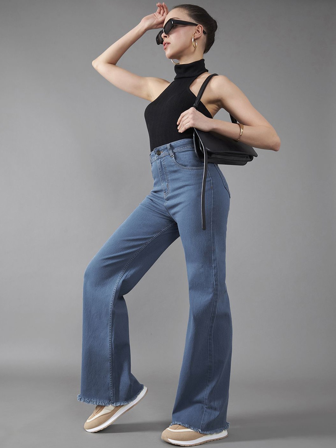 

DOLCE CRUDO Women Wide-Leg High-Rise Clean-Look Stretchable Denim Jeans, Blue