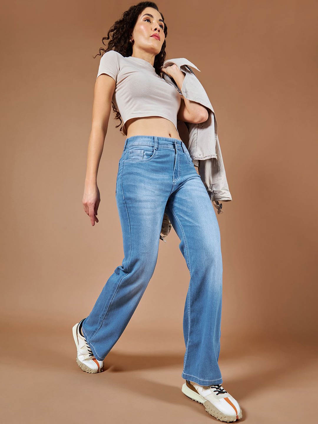 

DOLCE CRUDO Women Wide-Leg Clean Look Regular Length Blast Effect Light Weight Denim Jeans, Blue