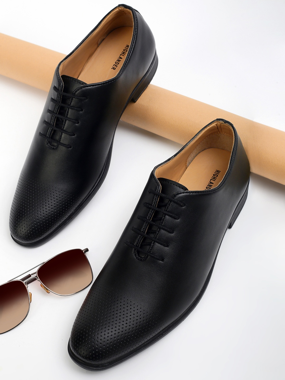 HIGHLANDER Men Lace-Up Formal Oxfords, Black