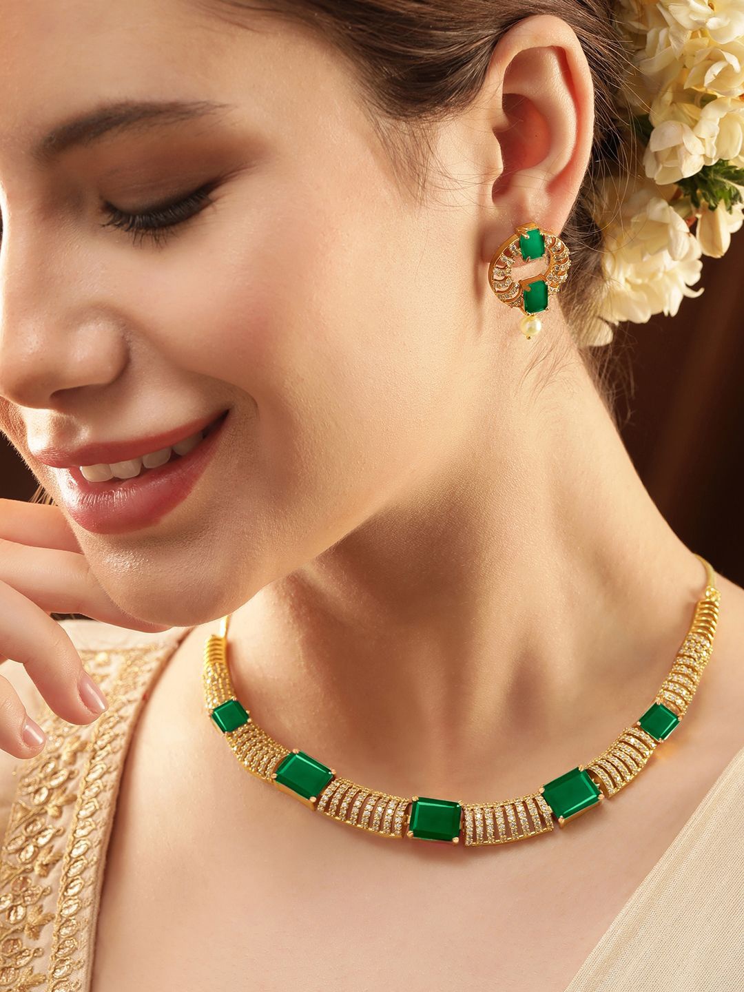 

Rubans 22K Gold-Plated Emerald Green & Cubic Zirconia Studded Premium Jewellery Set