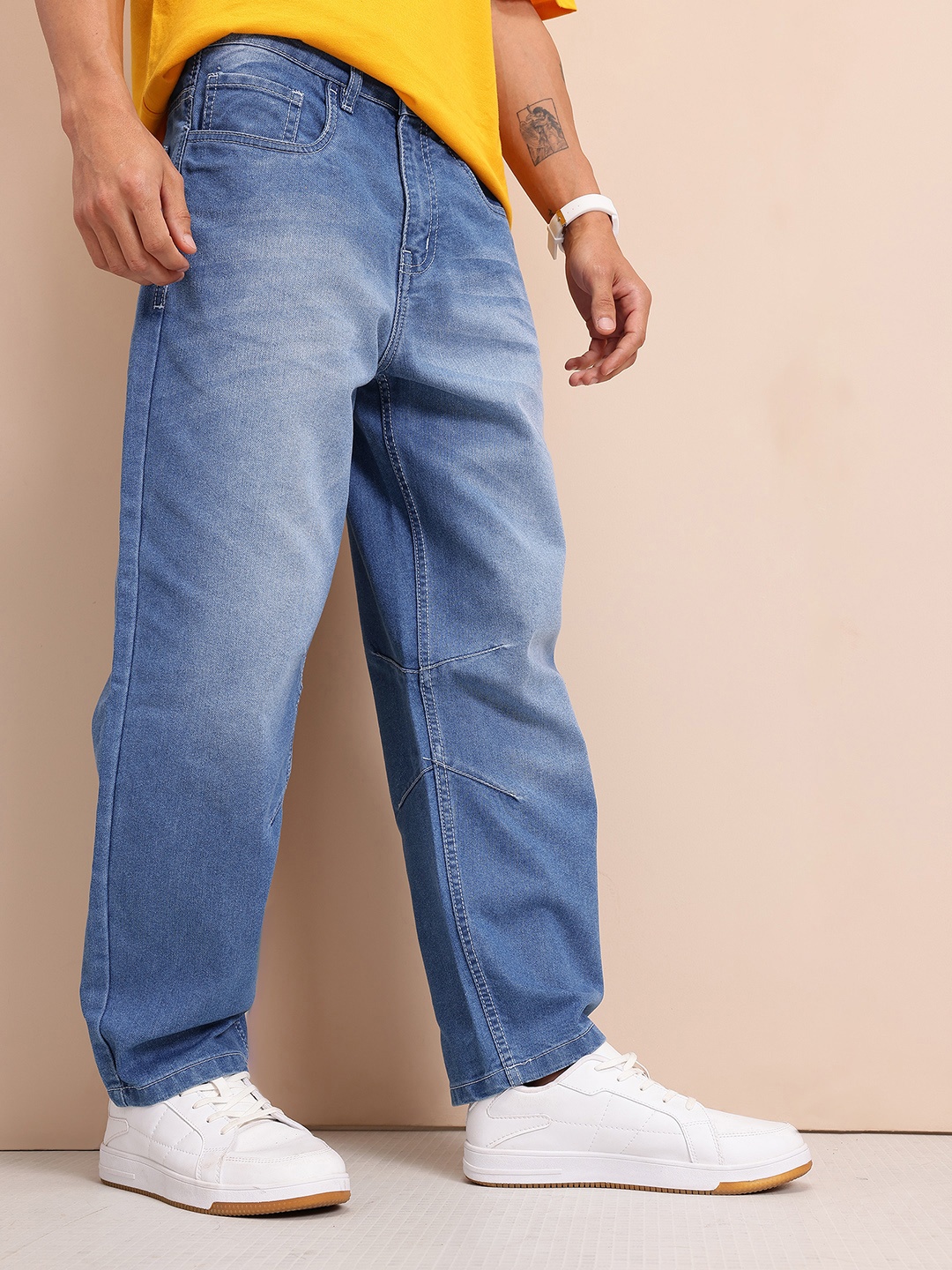 Mast & Harbour Men Relaxed Fit Light Fade Jeans, Blue