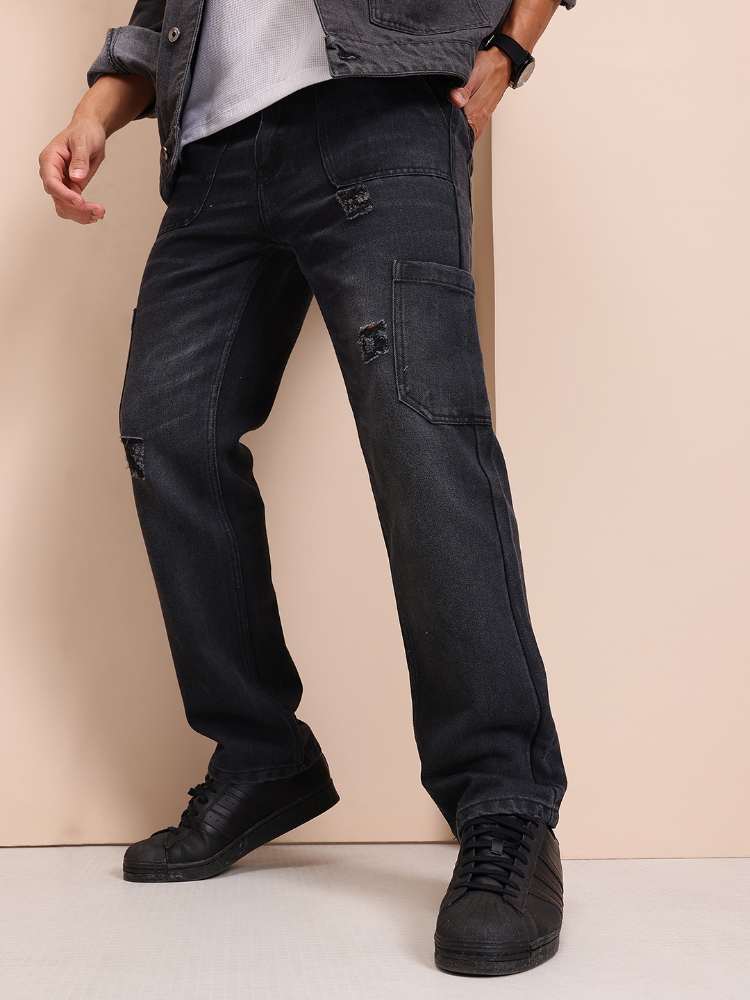 

Mast & Harbour Men Solid Cargo Style Jeans, Charcoal
