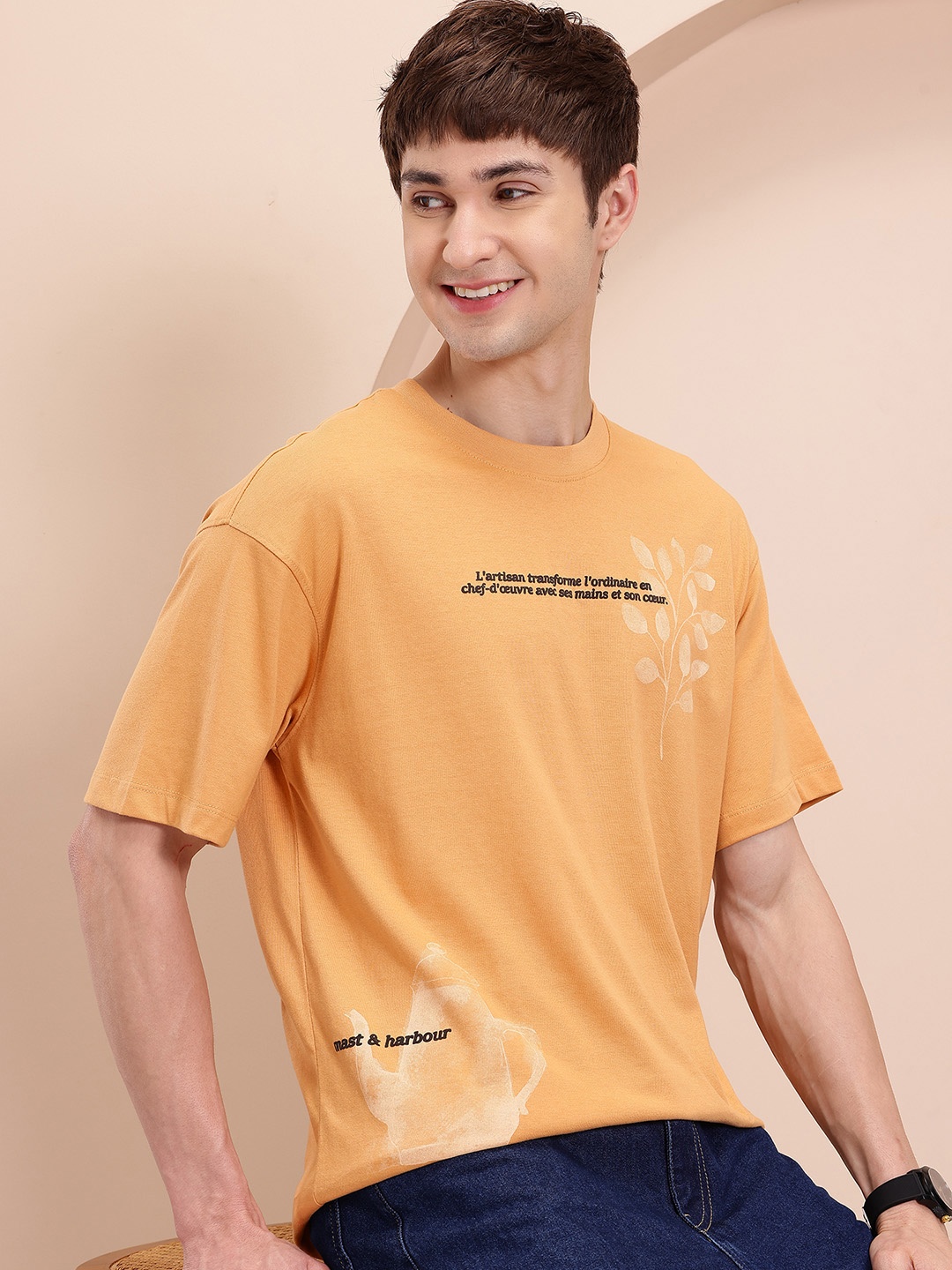 

Mast & Harbour Men Printed Relaxed Fit T-shirt, Orange