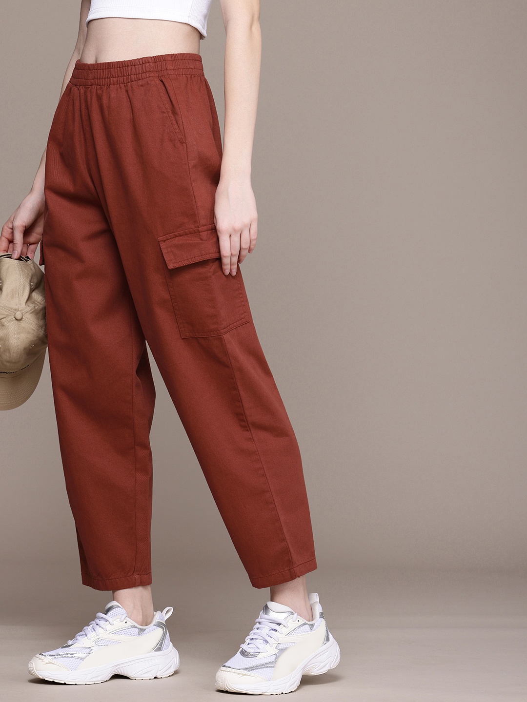 

Roadster Women Relaxed Pure Cotton Cargo Trousers, Rust