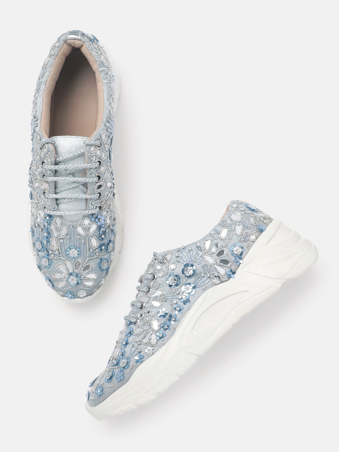

ZORI WORLD Women Embellished Sneakers, Blue