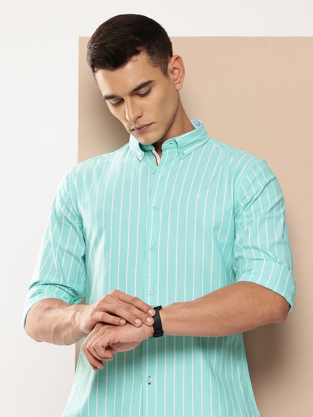 

INVICTUS Pure Cotton Slim Fit Opaque Striped Casual Shirt, Sea green