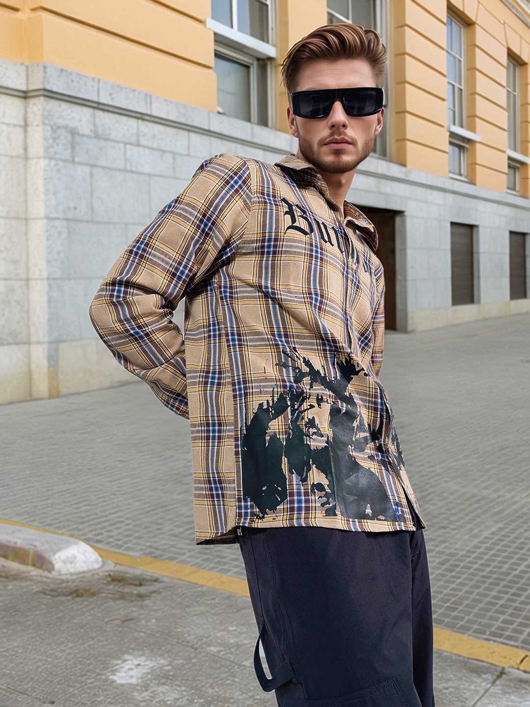 

UNRL Men Opaque Checked Casual Shirt, Beige