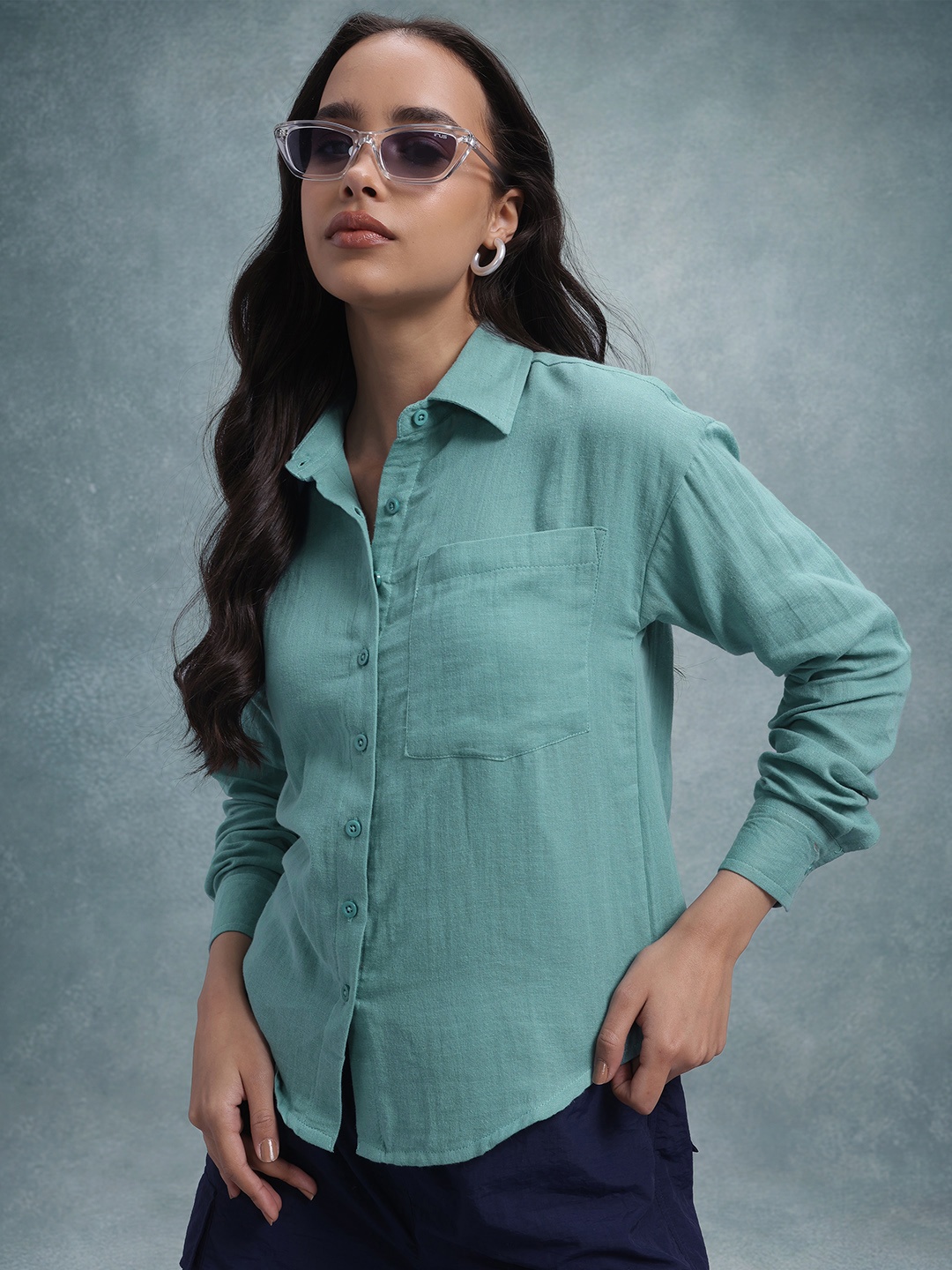 

The Roadster Life Co. Pure Cotton Opaque Casual Shirt, Blue