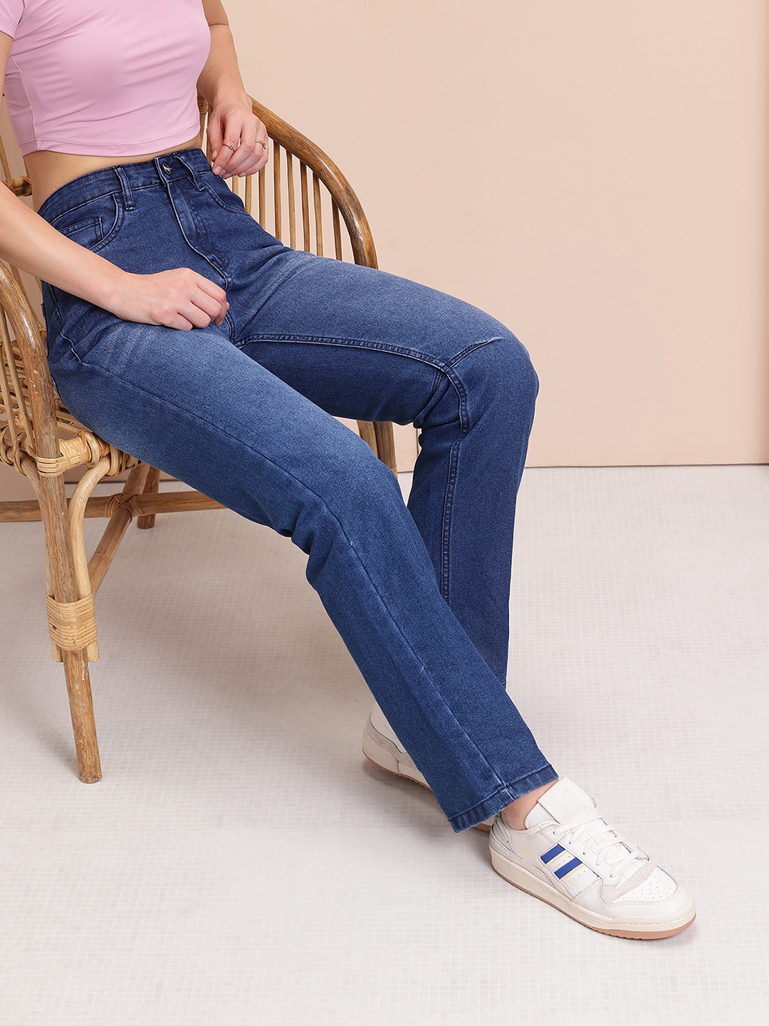 

Mast & Harbour Women Straight Fit Light Fade Stretchable Jeans, Blue