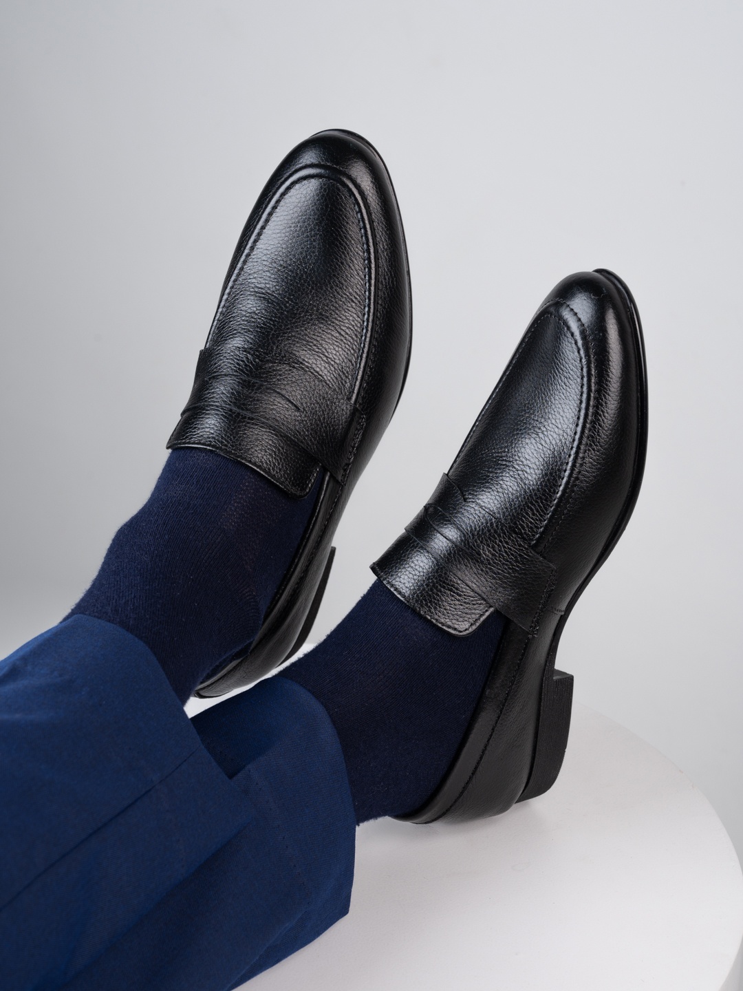 Alberto Torresi Men Round Toe Leather Formal Loafers, Black