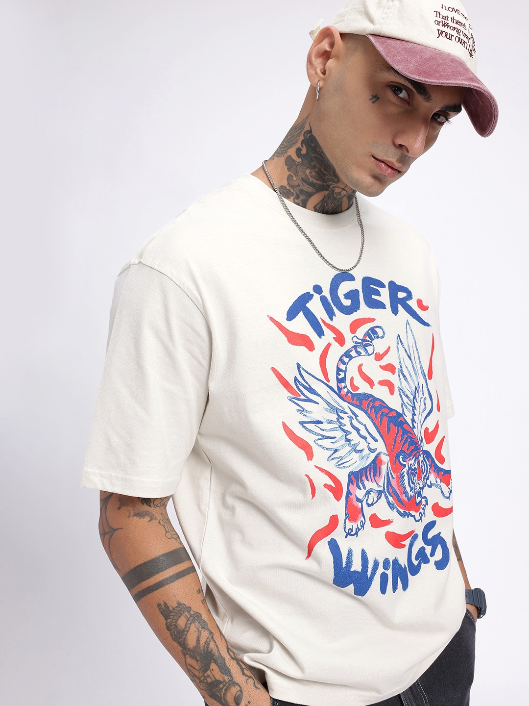 

glitchez Modern Vibe Graphic Printed Relaxed Fit T-shirt, Off white