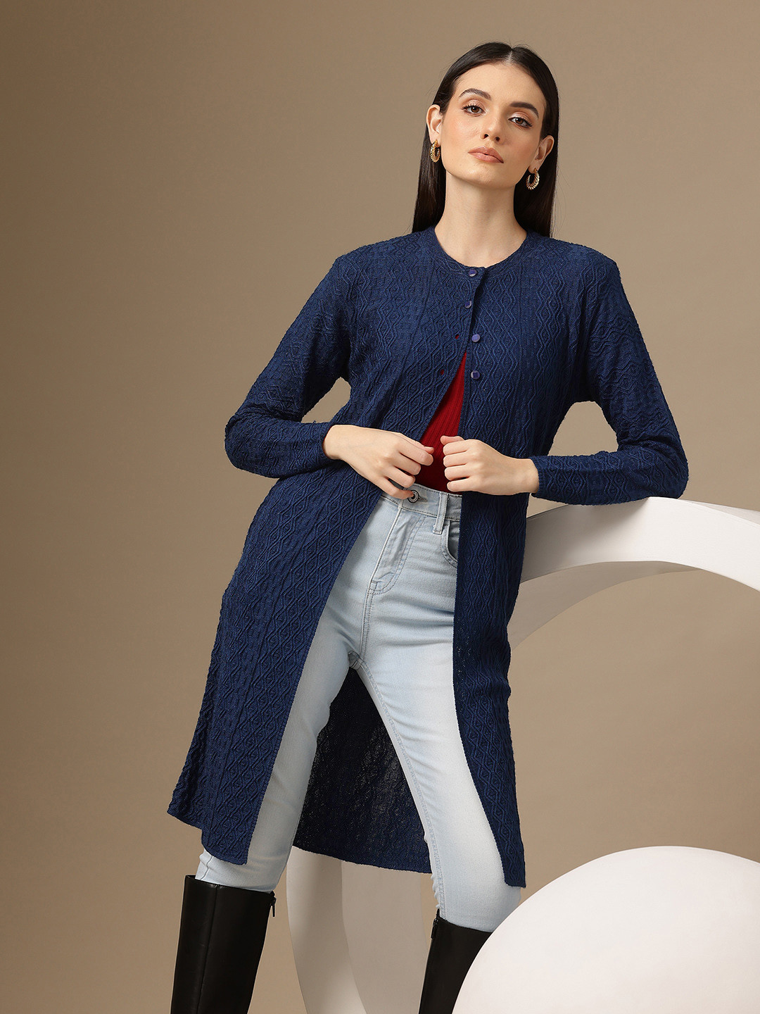 

Chemistry Women Floral Woollen Longline Cardigan, Navy blue
