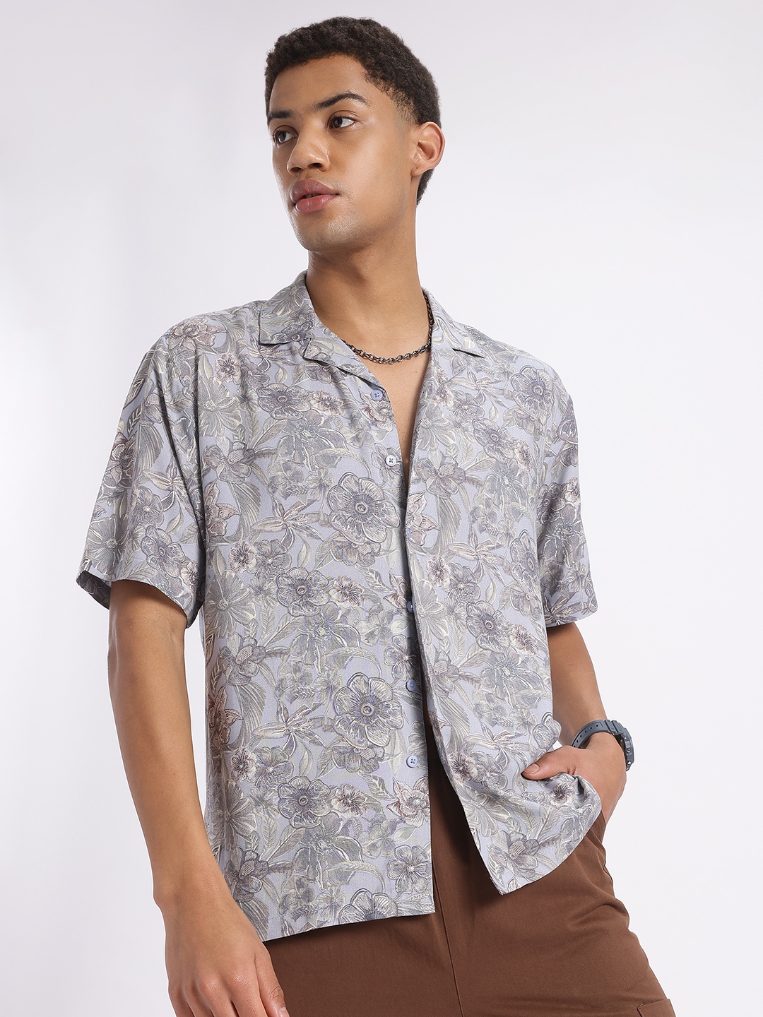 

glitchez Floral Aesthetics Cuban Collar Relaxed Fit Casual Shirt, Navy blue