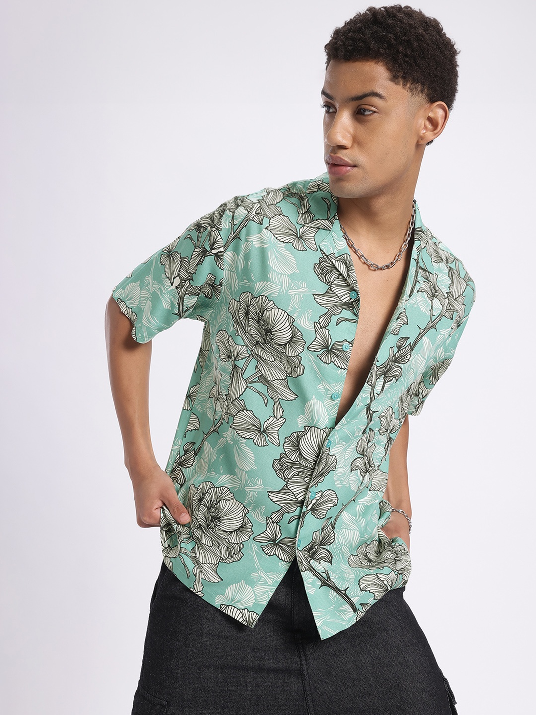 

glitchez Floral Escape Relaxed Fit Shirt, Green