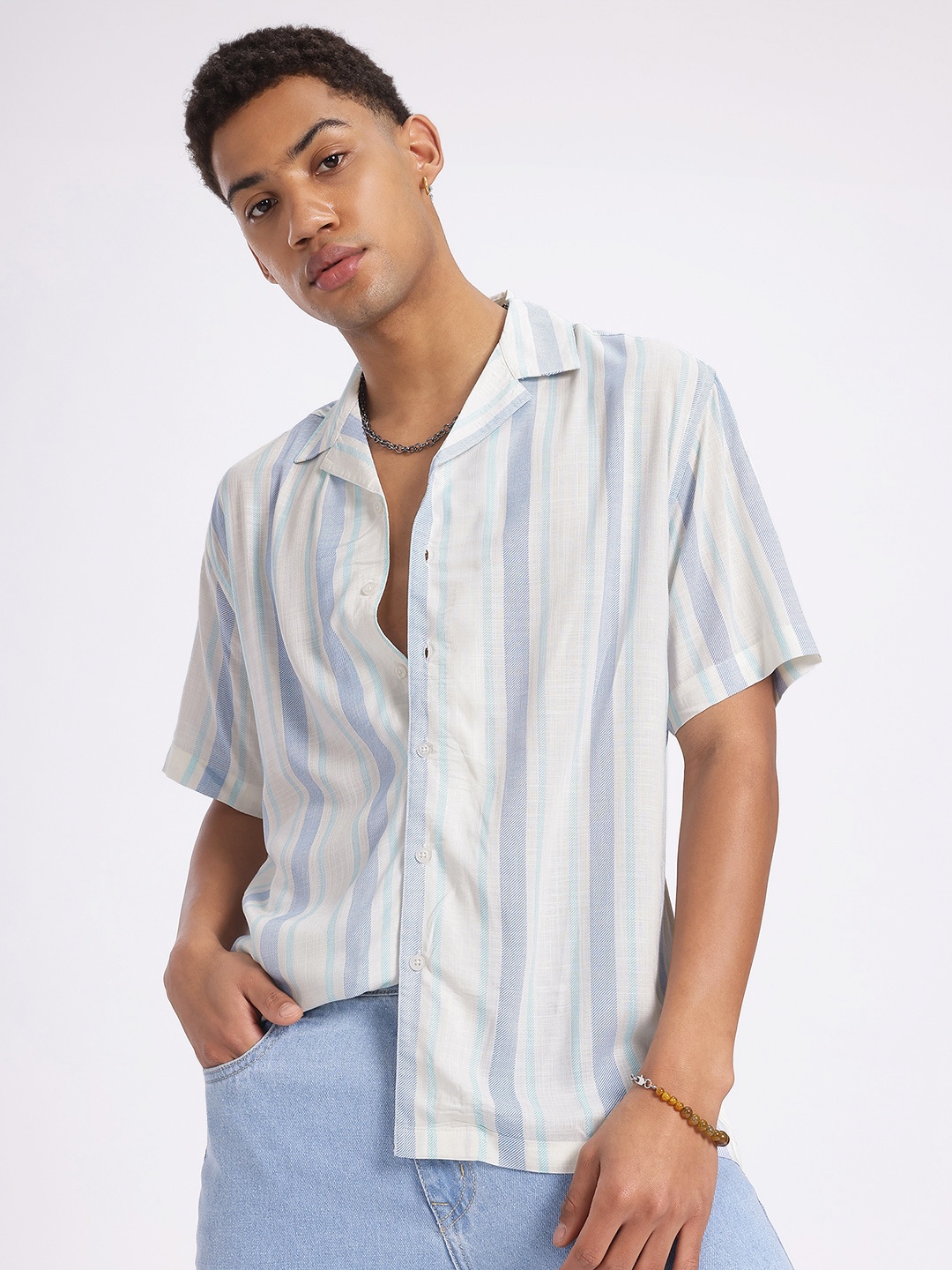 

glitchez Streaks Of Stripes Relaxed Fit Shirt, Off white