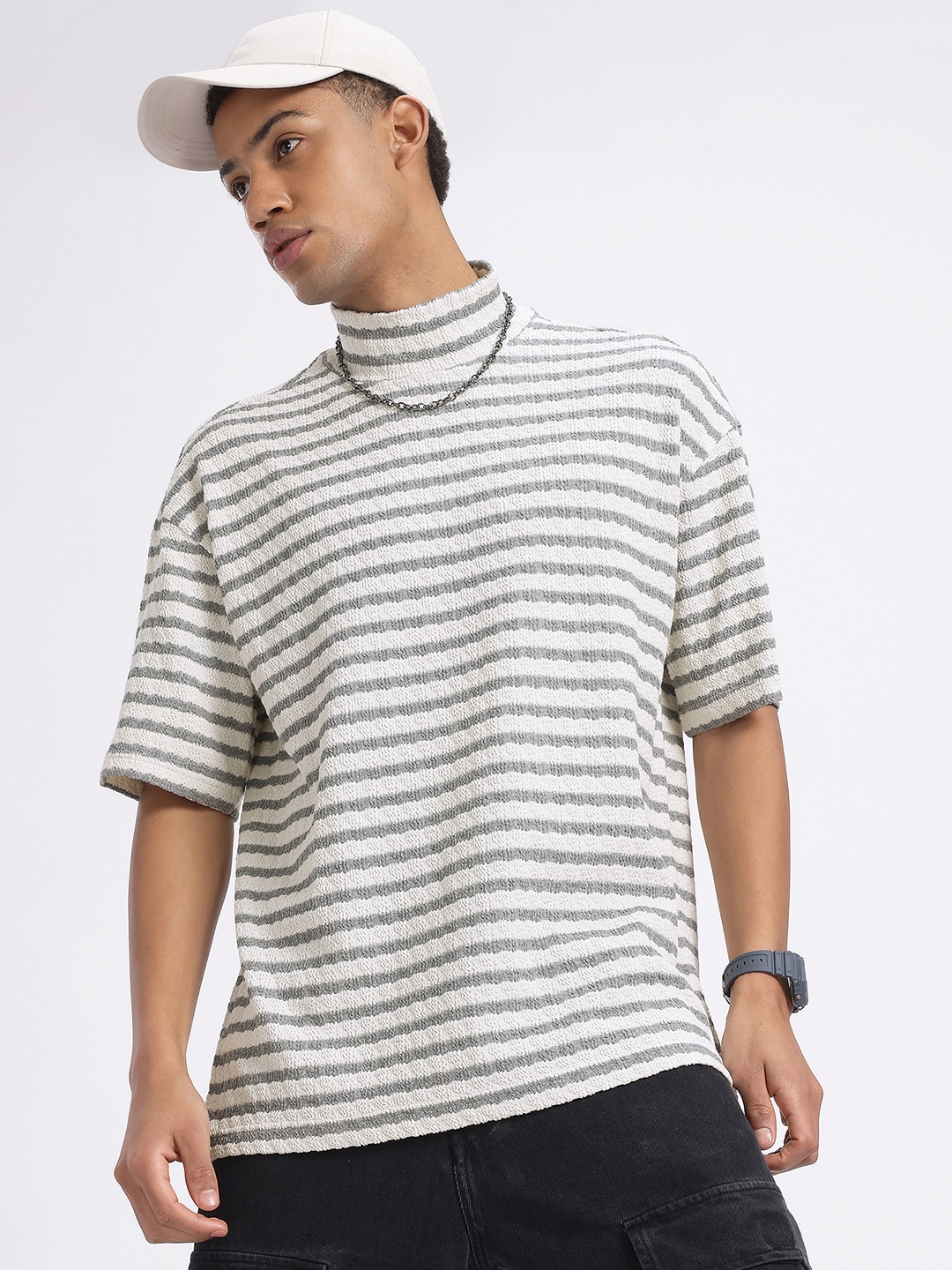 

glitchez Airy Essence Self-Striped High Neck Drop-Shoulder Oversized T-shirt, White