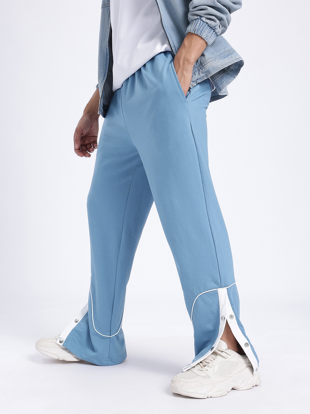 

glitchez Men Comfortable Core Snap Button Hem Relaxed Fit Track Pants, Blue