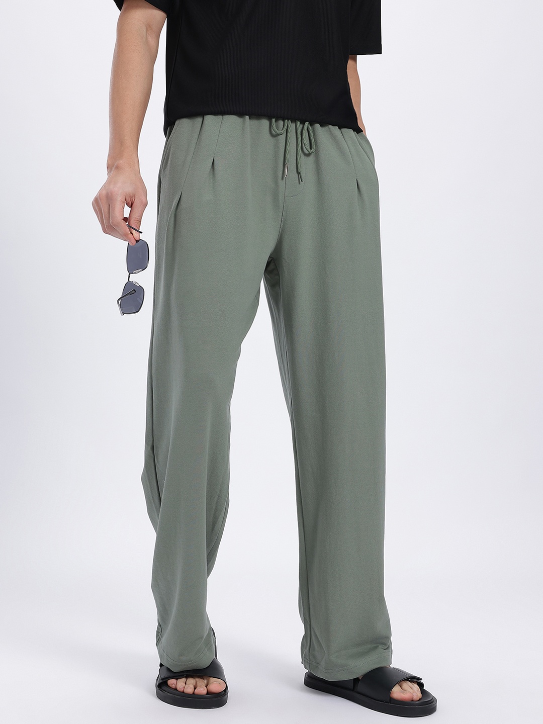 

glitchez Men Street Ease Relaxed Fit Track Pants, Green