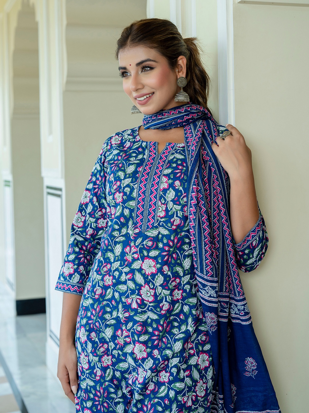 

Anouk Blue Floral Printed Notch Neck Pure Cotton Straight Kurta With Trousers & Dupatta
