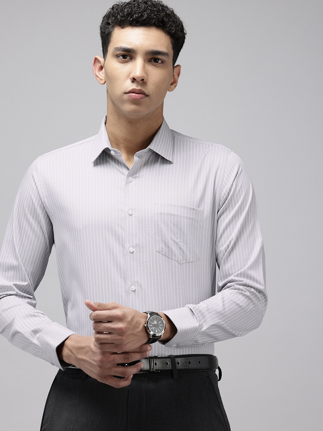

Van Heusen Pure Cotton Slim Fit Vertical Striped Formal Shirt, Grey