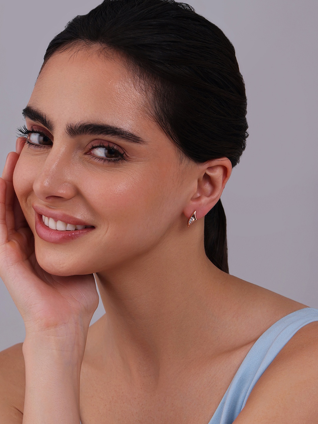 

Kushal's Fashion Jewellery Rose Gold Plated Zircon Studded Geometric Hoop Earrings