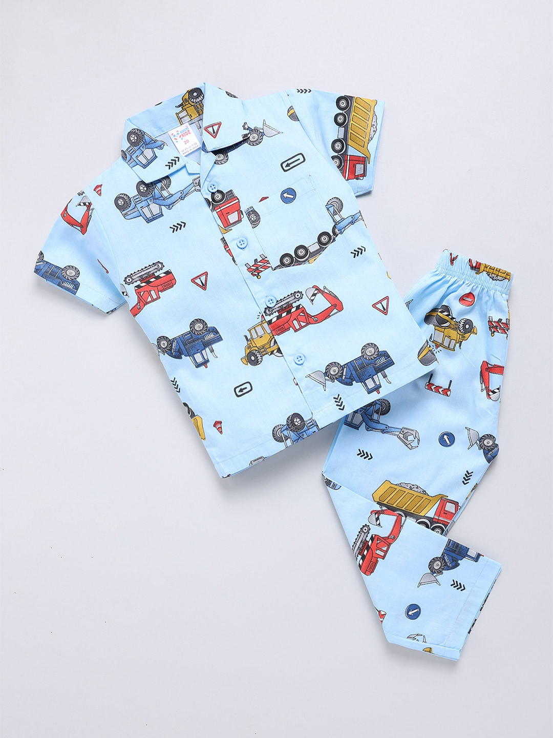 

NAUTI KIDZ Boys Conversational Printed Cotton Half Sleeves Shirt Collar Night suit, Blue