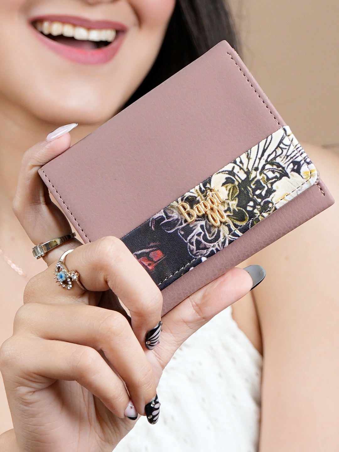 

Baggit Women Abstract Three Fold Wallet, Pink